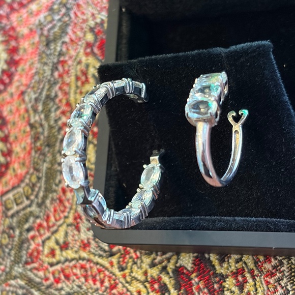 Two solo sterling silver hoop earrings: Cambodian Zirkon & Green Amethyst - Picture 12 of 13